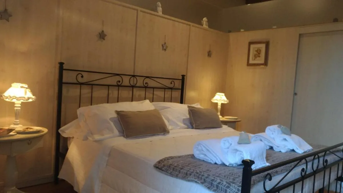 Image 2 of DENEB 19 Apartment