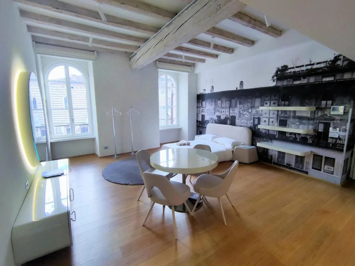 Image 4 of Lords of Verona Luxury Apartments