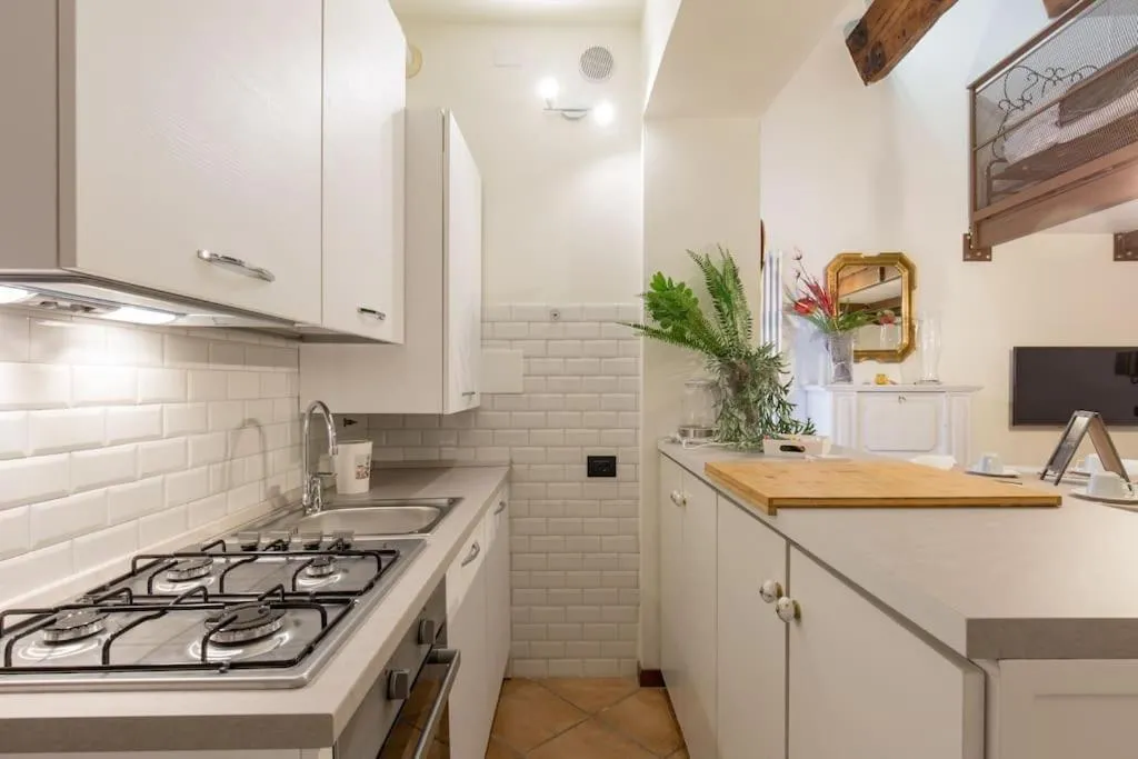 Image 3 of Maison Vittoria