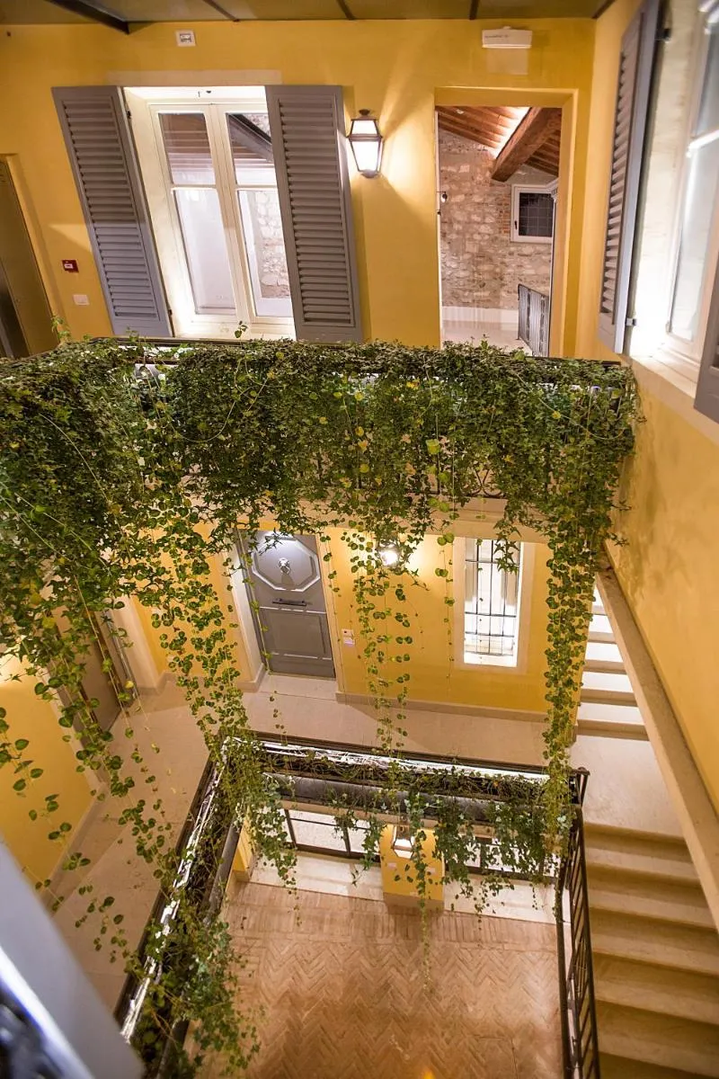 Image 6 of Residenza Palazzo Brenzoni