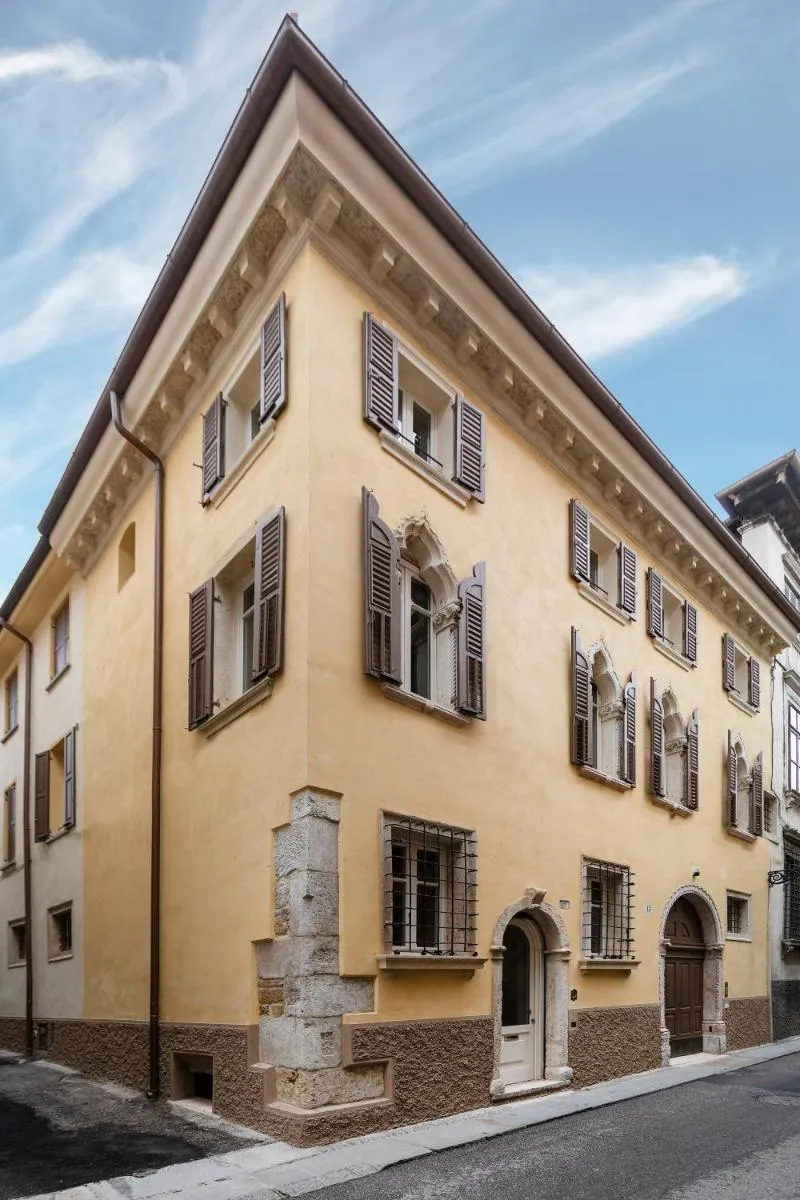 Image 4 of Residenza Palazzo Brenzoni