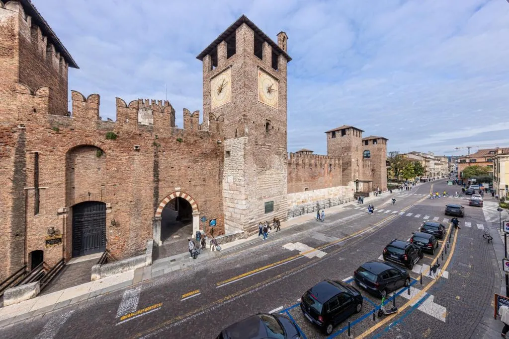 Image of 5 min dall’Arena – con vista – Castelvecchio 11