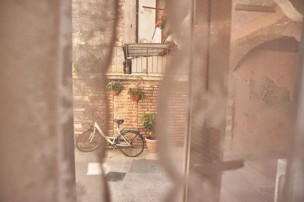 Image of Abbraccio di Romeo