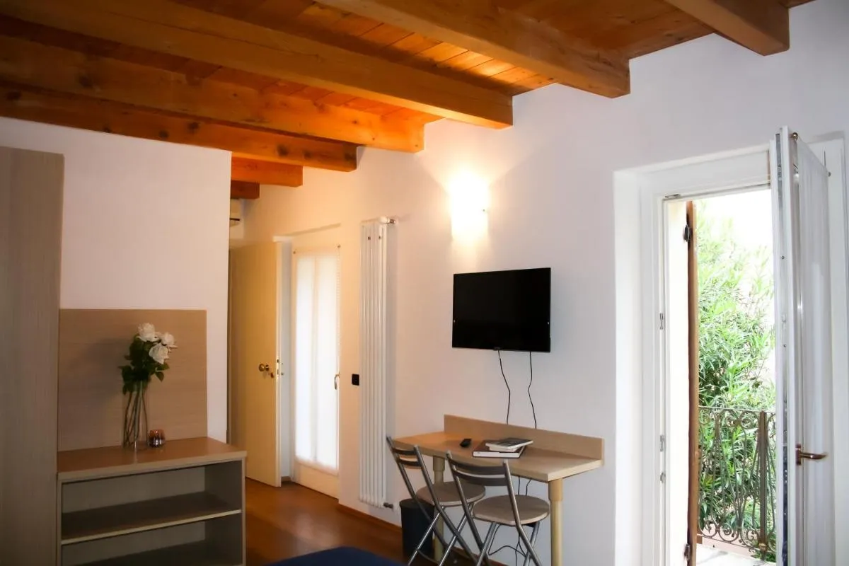 Image 3 of Antiche Mura – Italian Homing