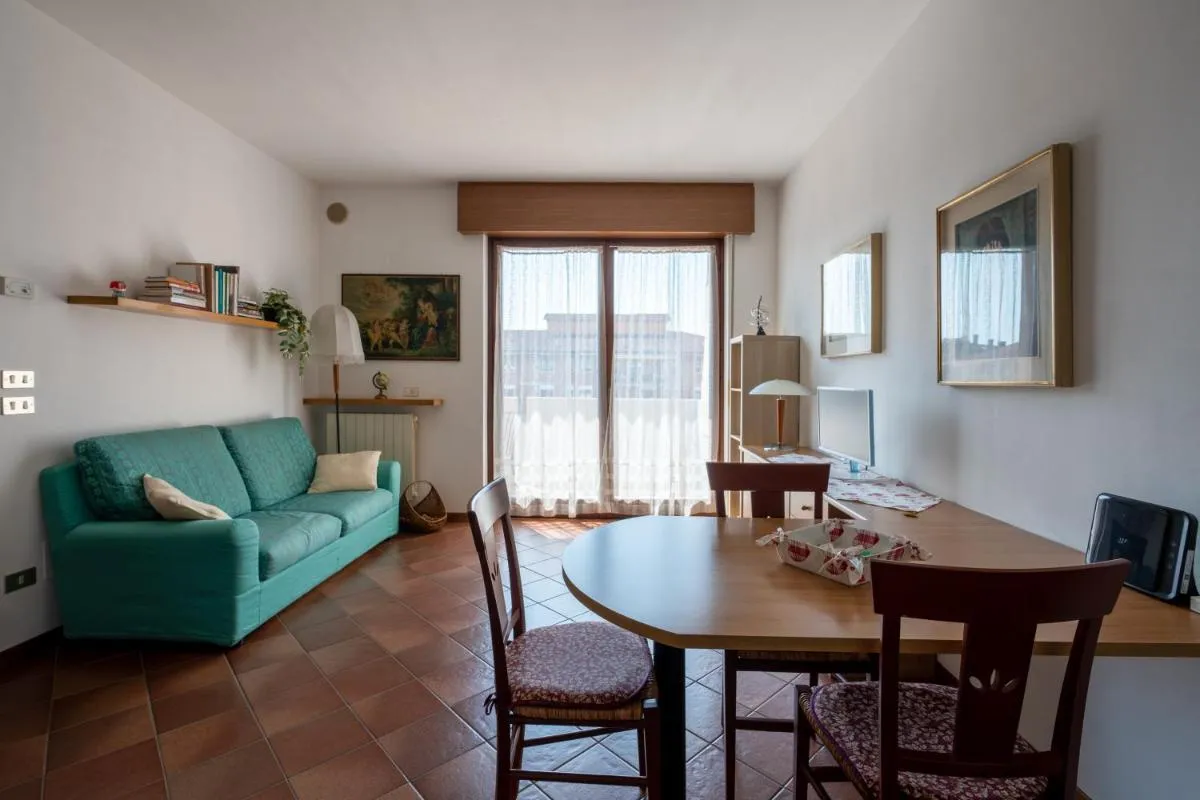 Image 3 of Appartamento con garage vicino al centro