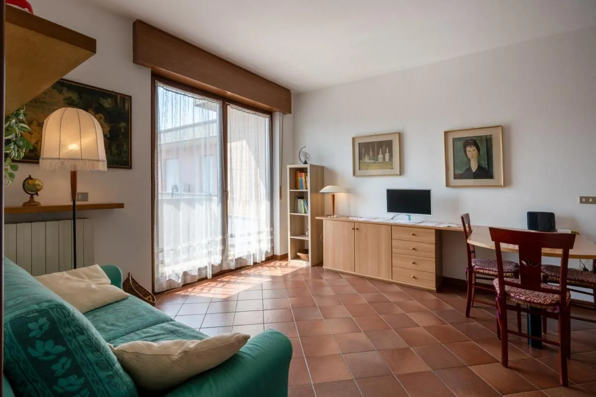 Image 4 of Appartamento con garage vicino al centro