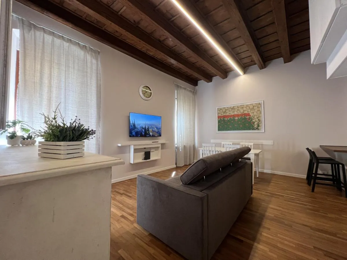 Image 4 of Arena Interno 5