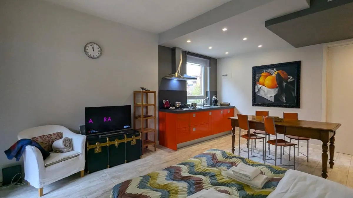 Image 4 of Artist House, design and more