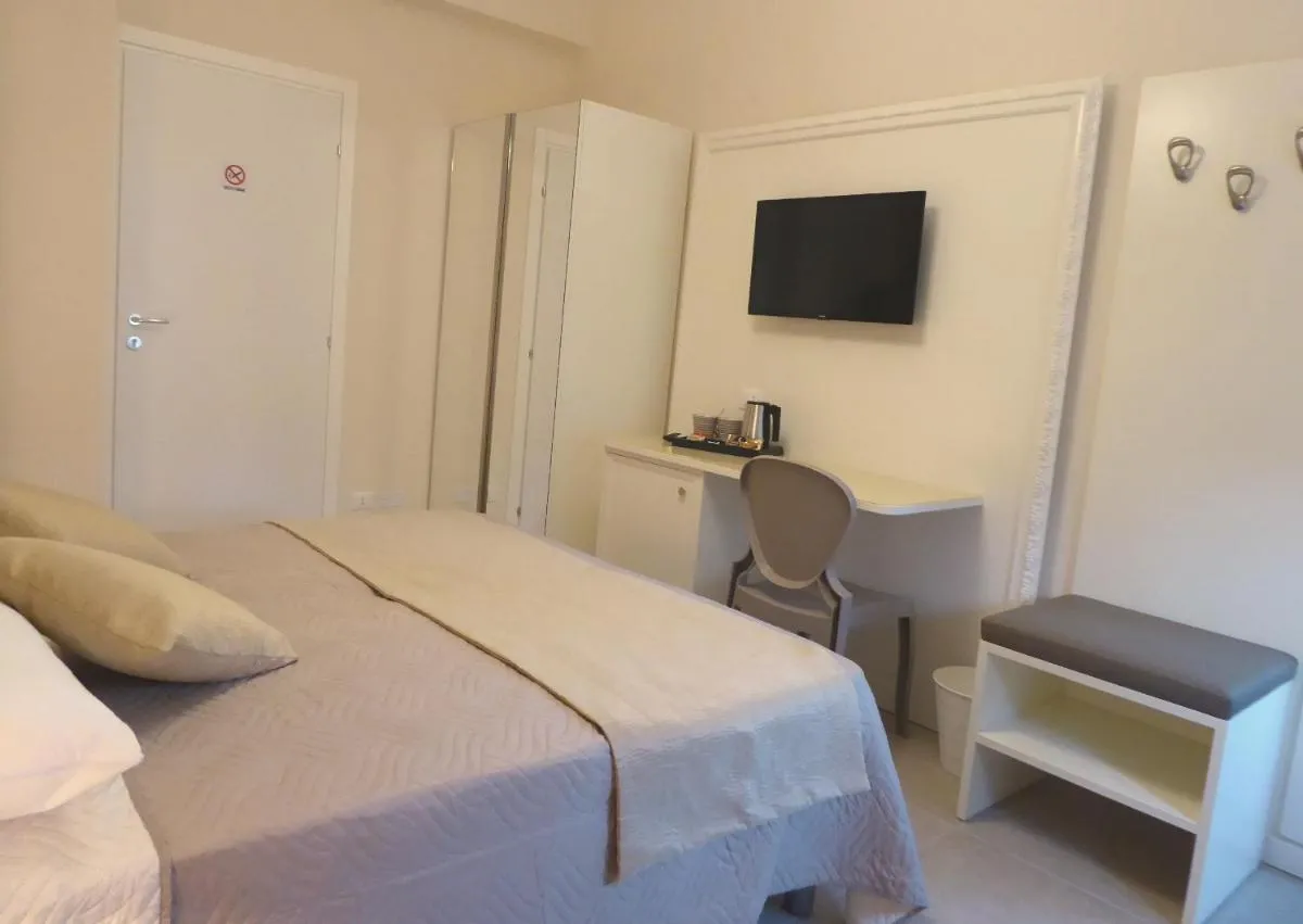 Image 6 of B&B Fablas