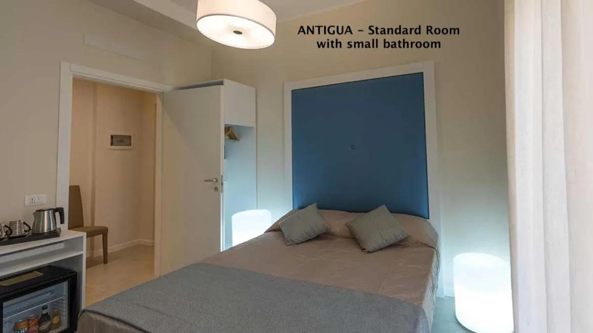 Image 3 of B&B Fablas