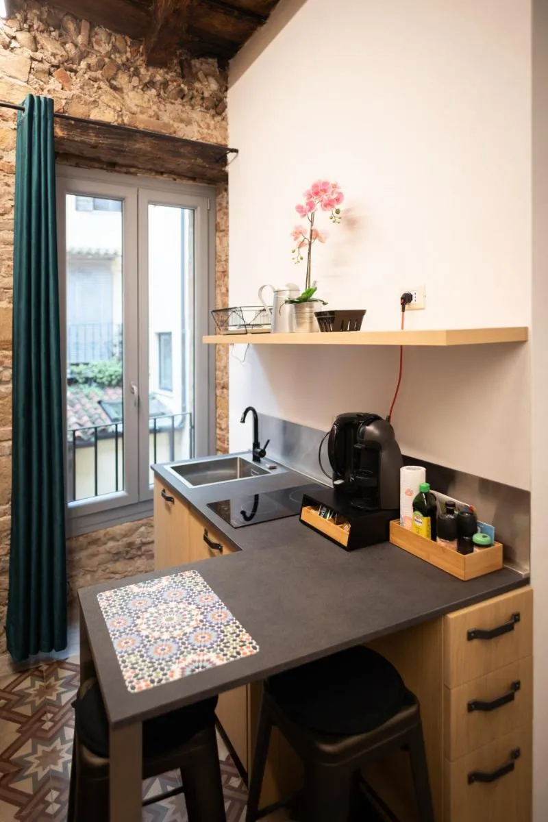 Image 4 of BECKET VERONA FLAT