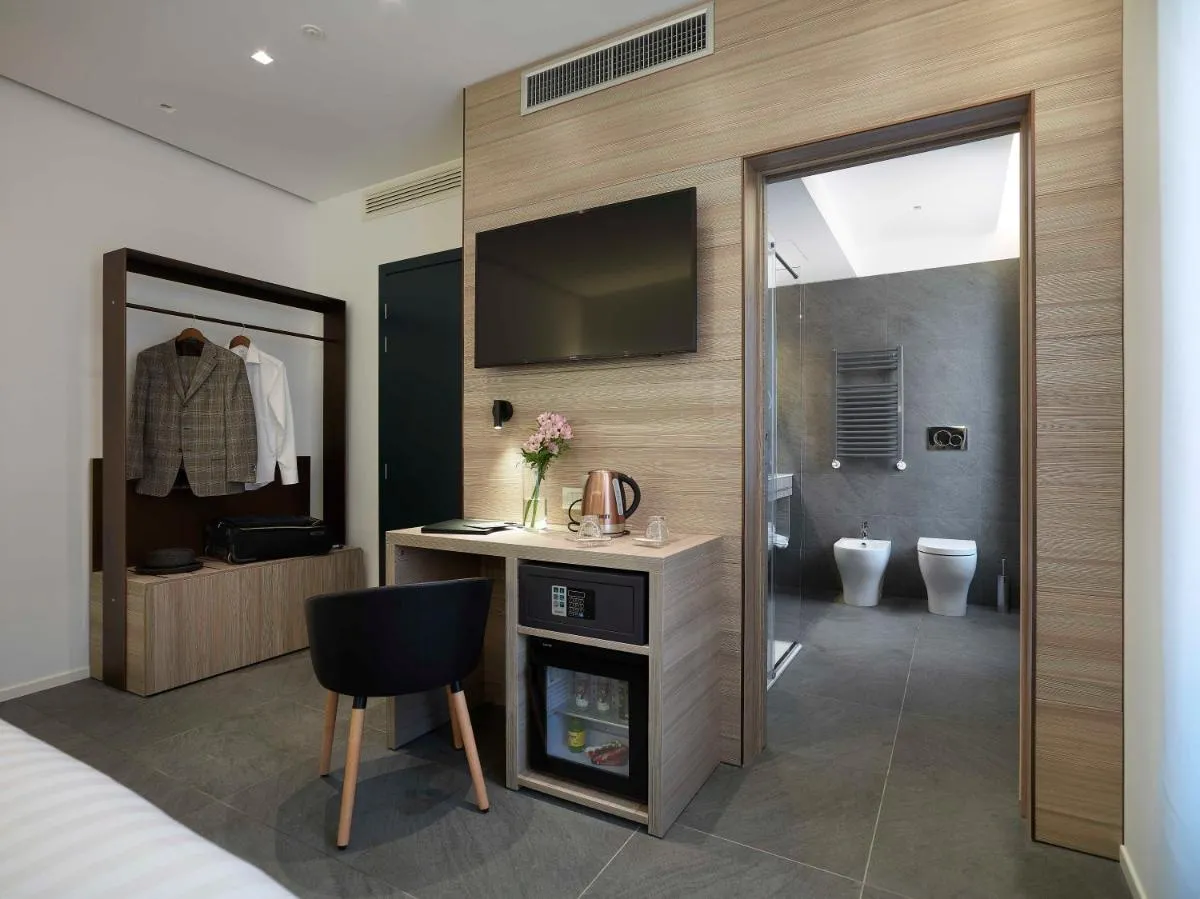 Image 2 of Boutique Hotel Touring