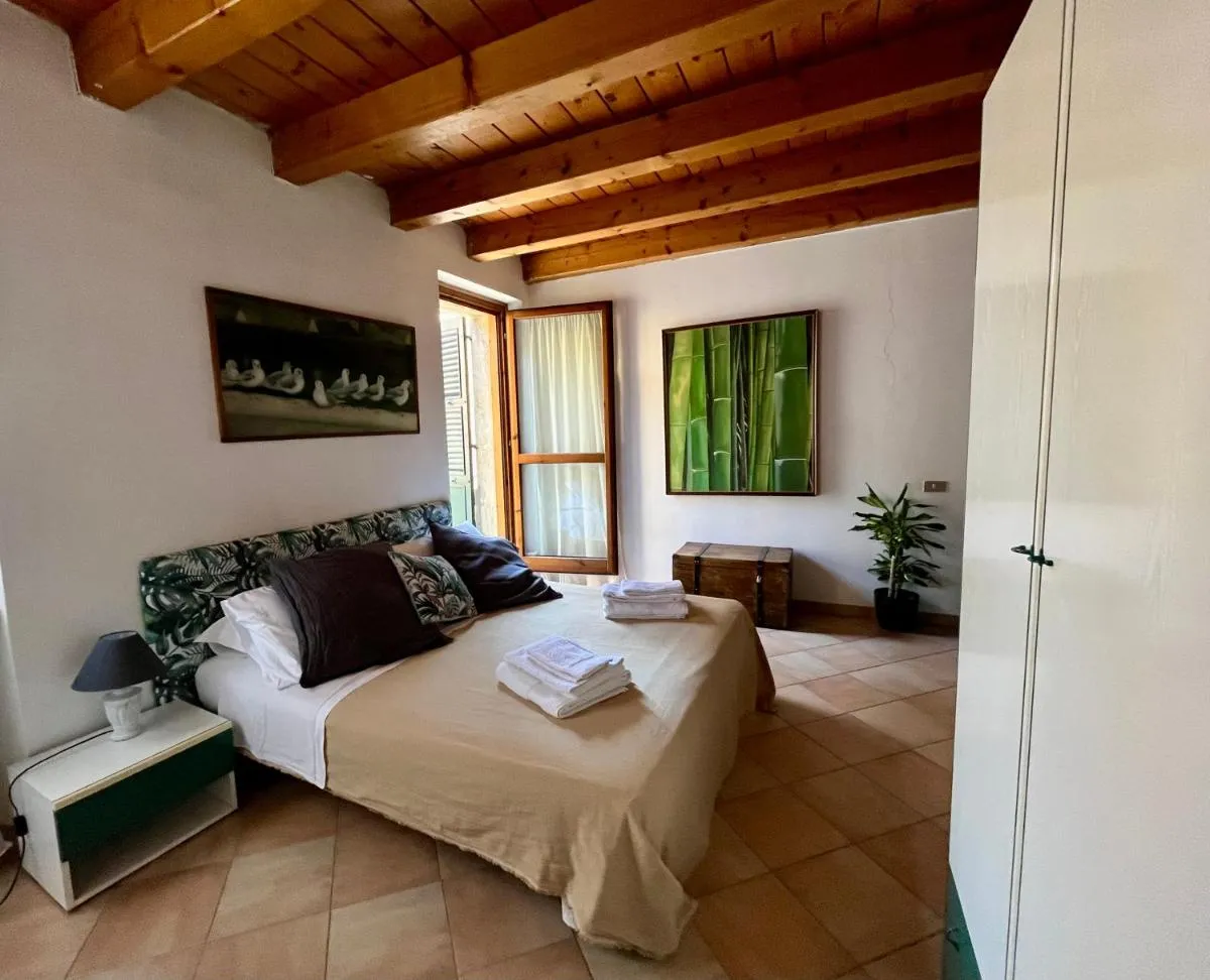 Image 1 of Bright, Cozy apartment in the heart of Verona