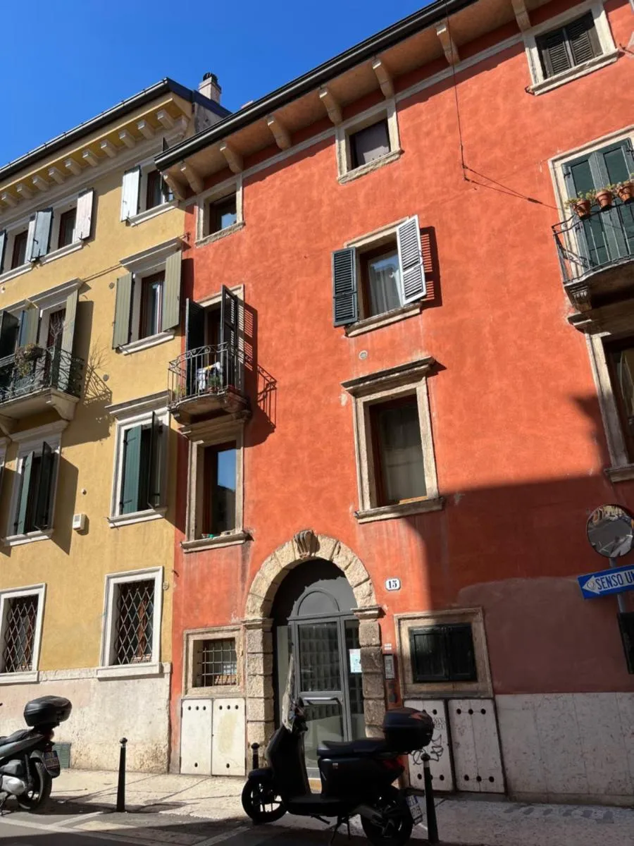 Image 5 of Bright, Cozy apartment in the heart of Verona