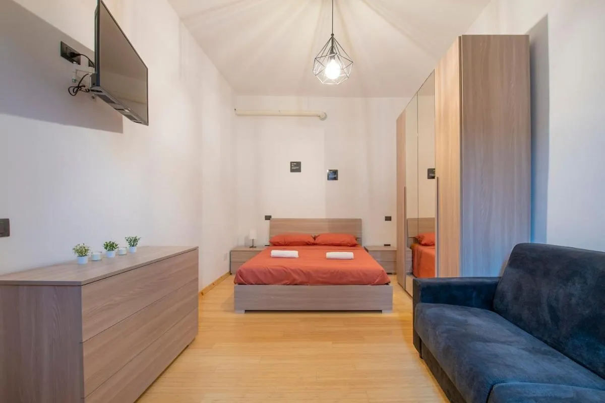 Image 1 of CantikHouse – free wifi & smarTV