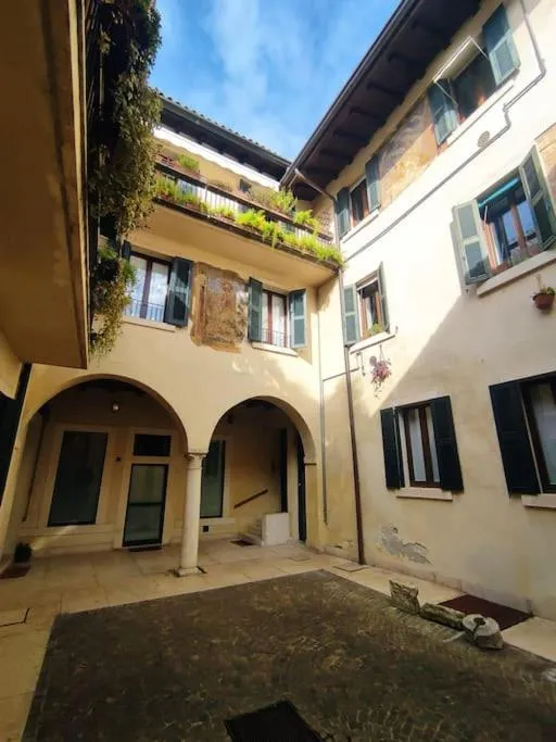 Image 3 of Casa dei Pittori – a pochi passi da Piazza Erbe