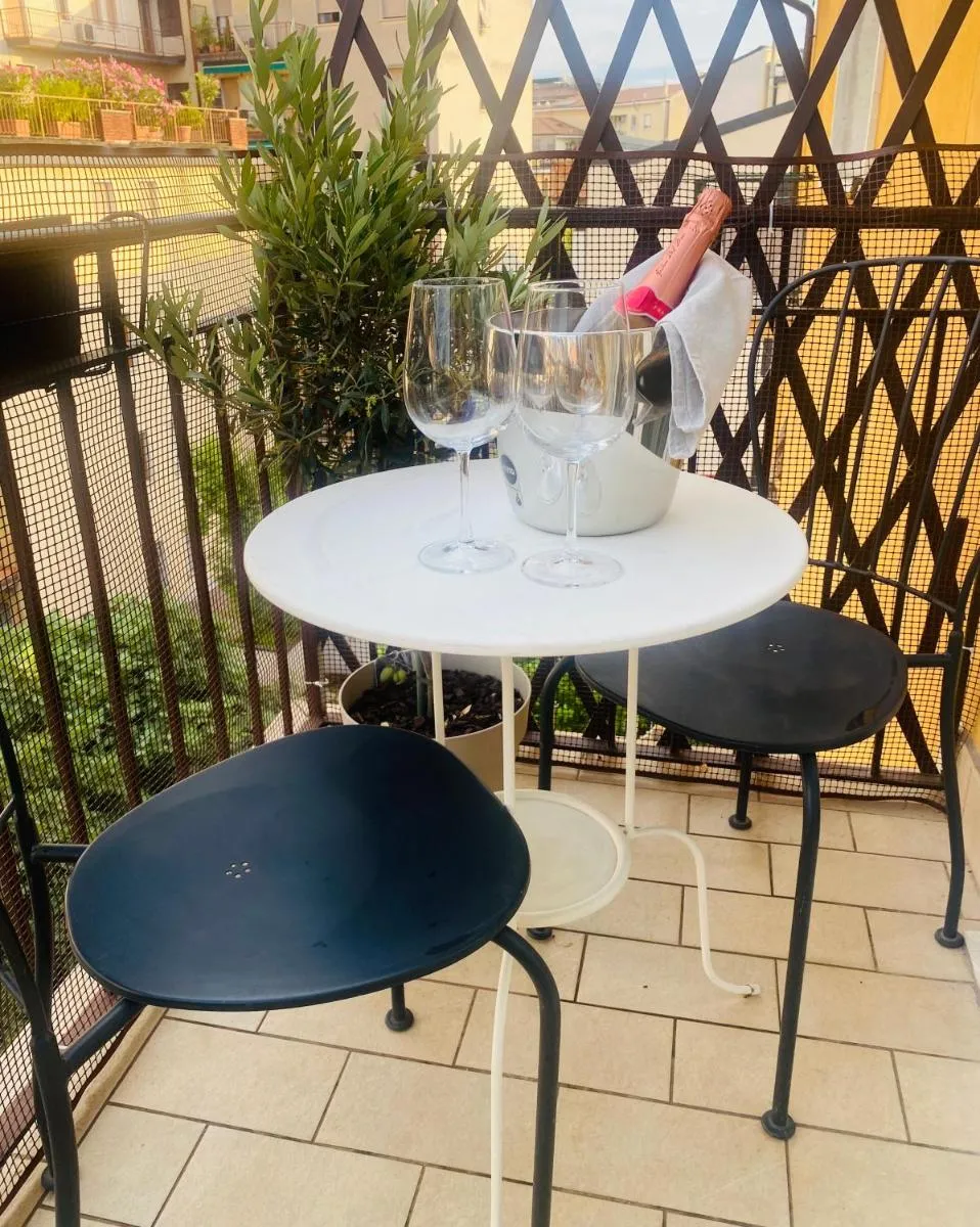 Image 5 of Central Apartment and Parking