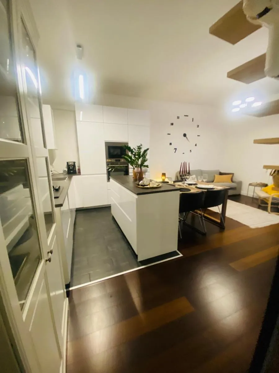 Image 1 of Central Apartment and Parking