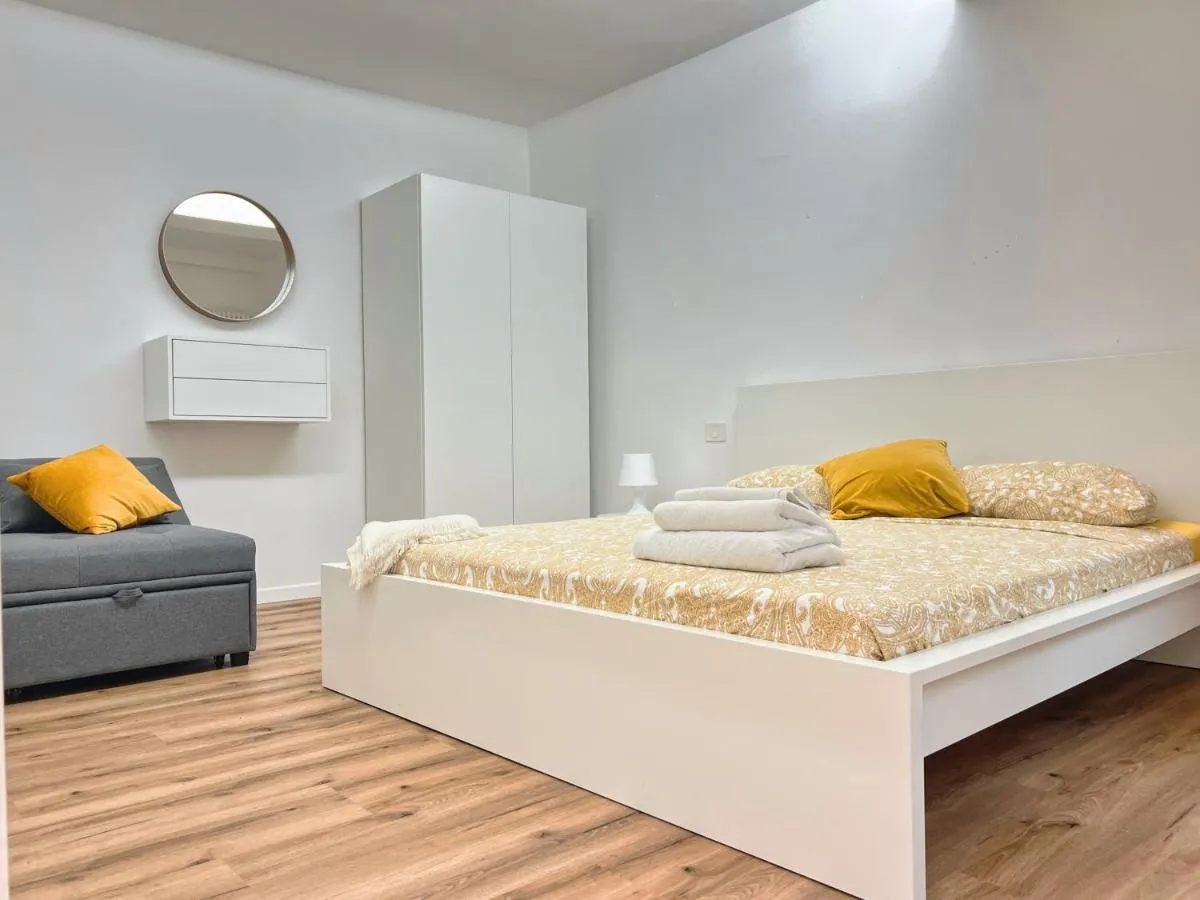 Image 6 of Central Elegant Apartment in Verona