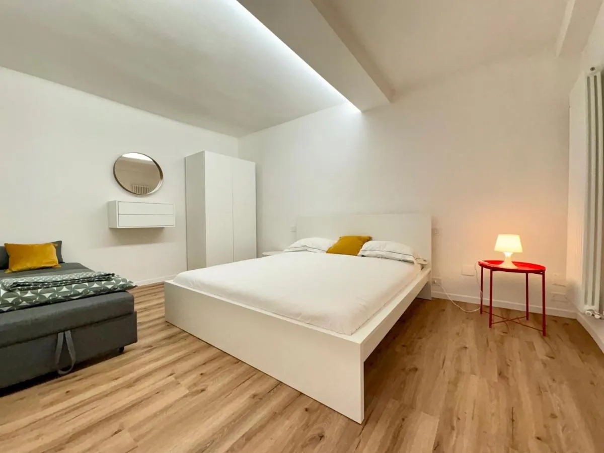Image 1 of Central Elegant Apartment in Verona
