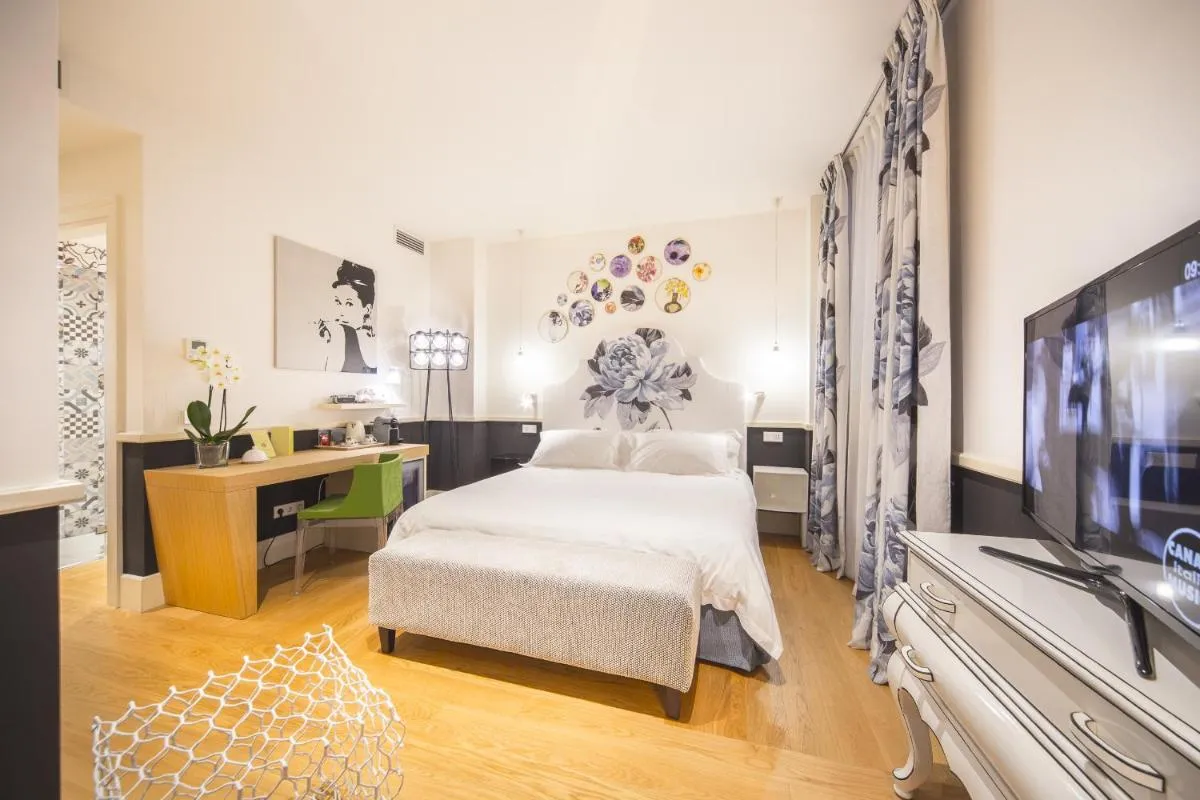 Image 4 of Cinque Rooms