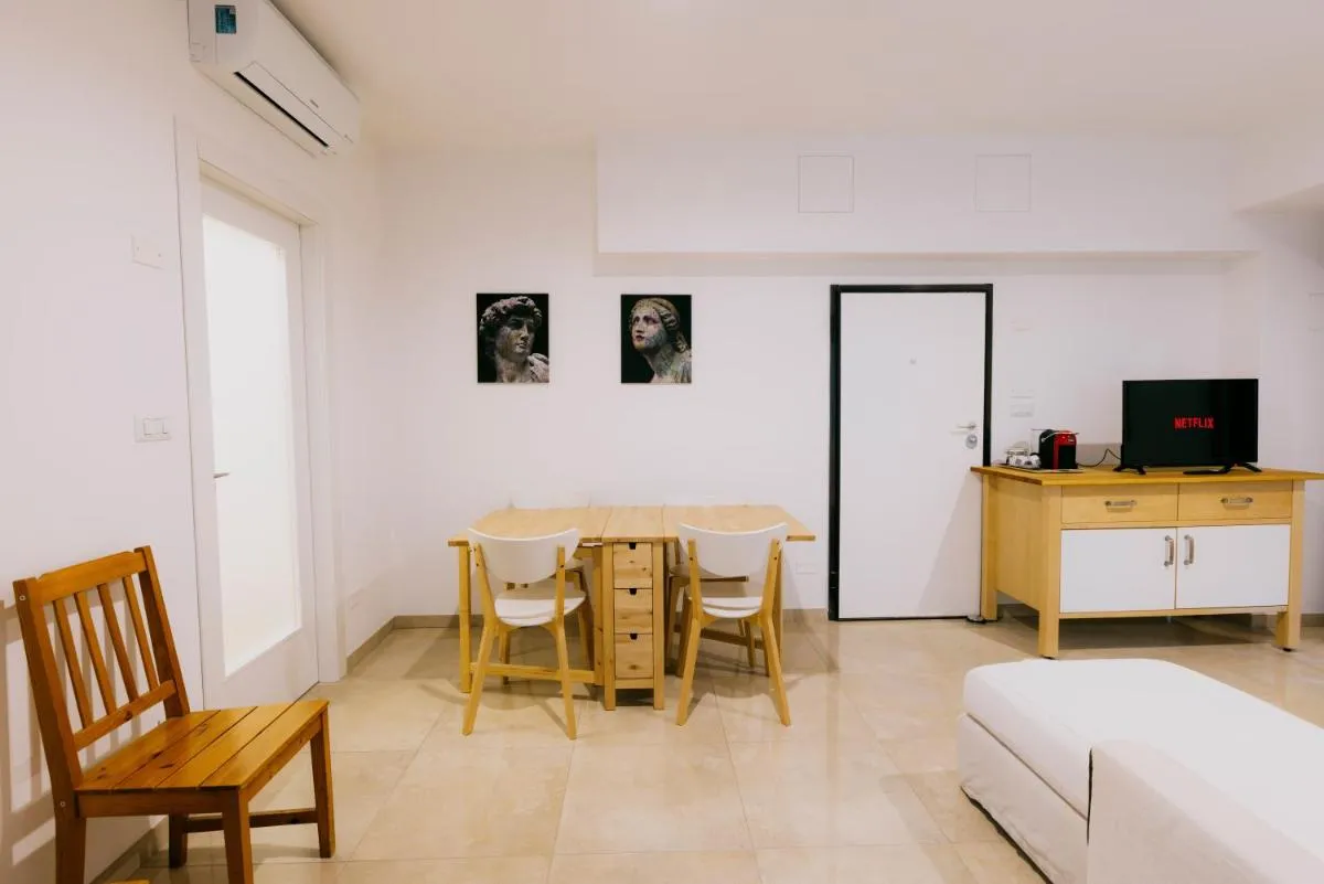 Image 4 of Cittadella Apartments