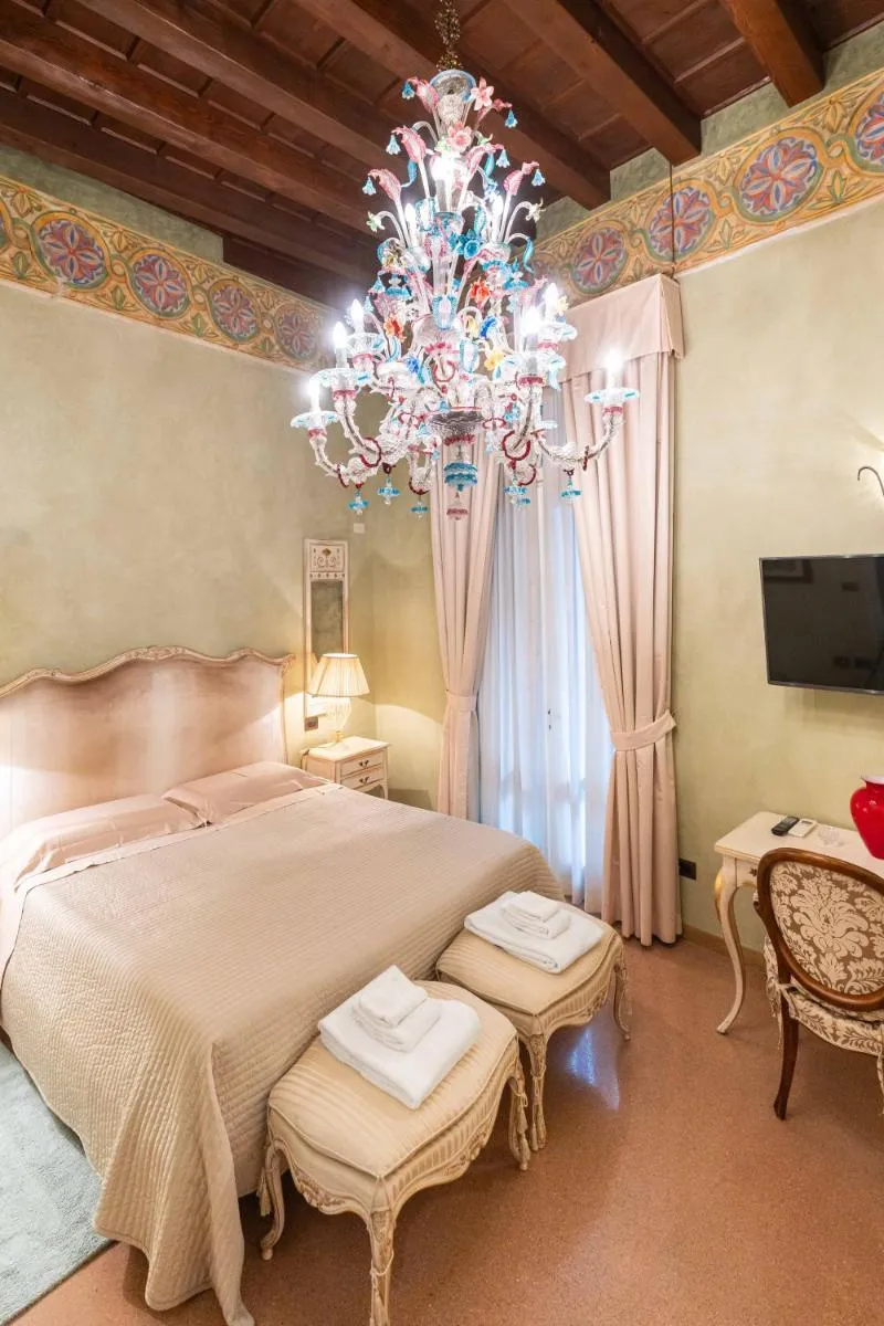 Image 5 of Corte Farina Suites
