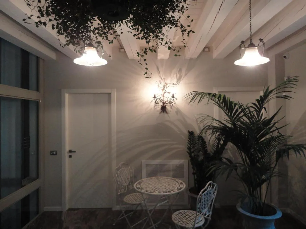 Image 2 of Corte Merighi Charming Rooms
