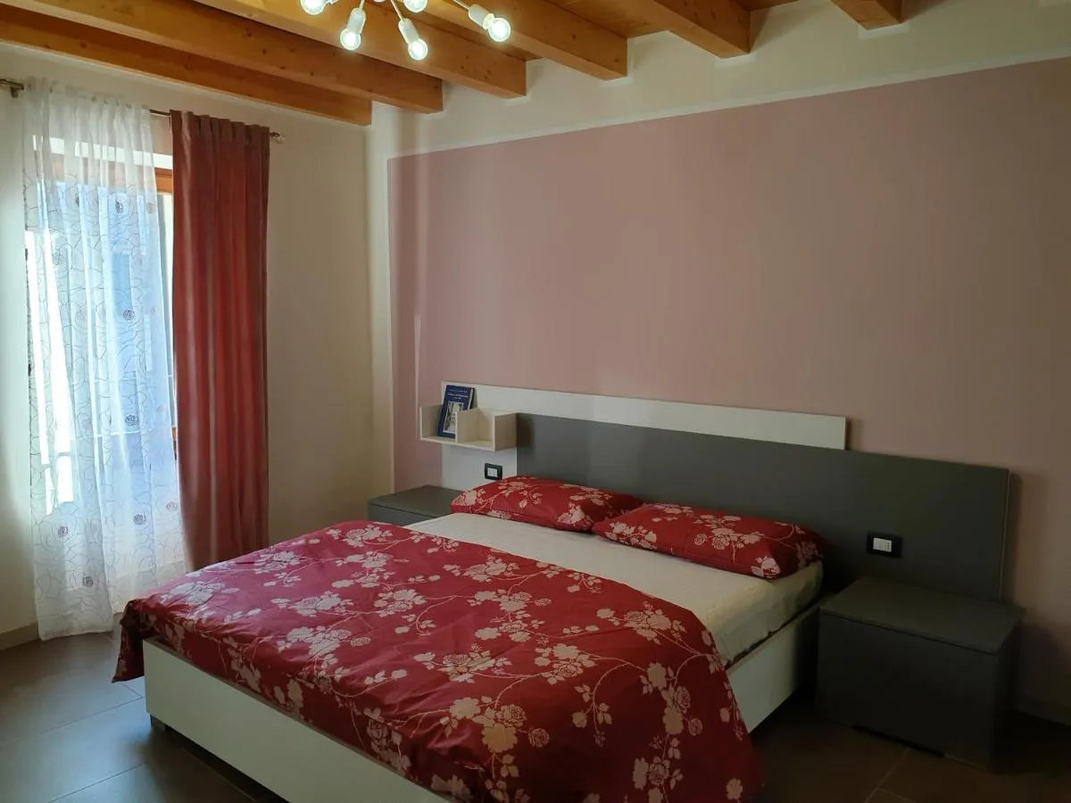 Image 1 of Dimora Rosso San Zeno – Wifi veloce e adatto per famiglie