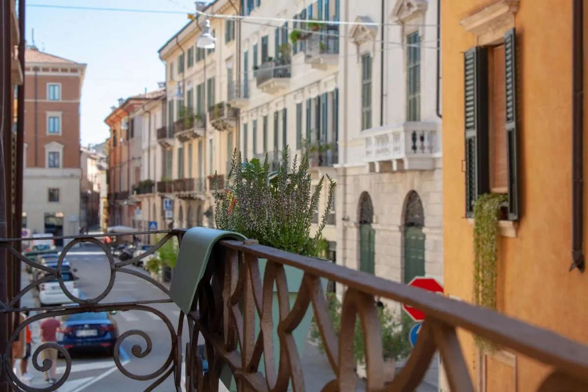 Image 5 of Domus Suites Verona