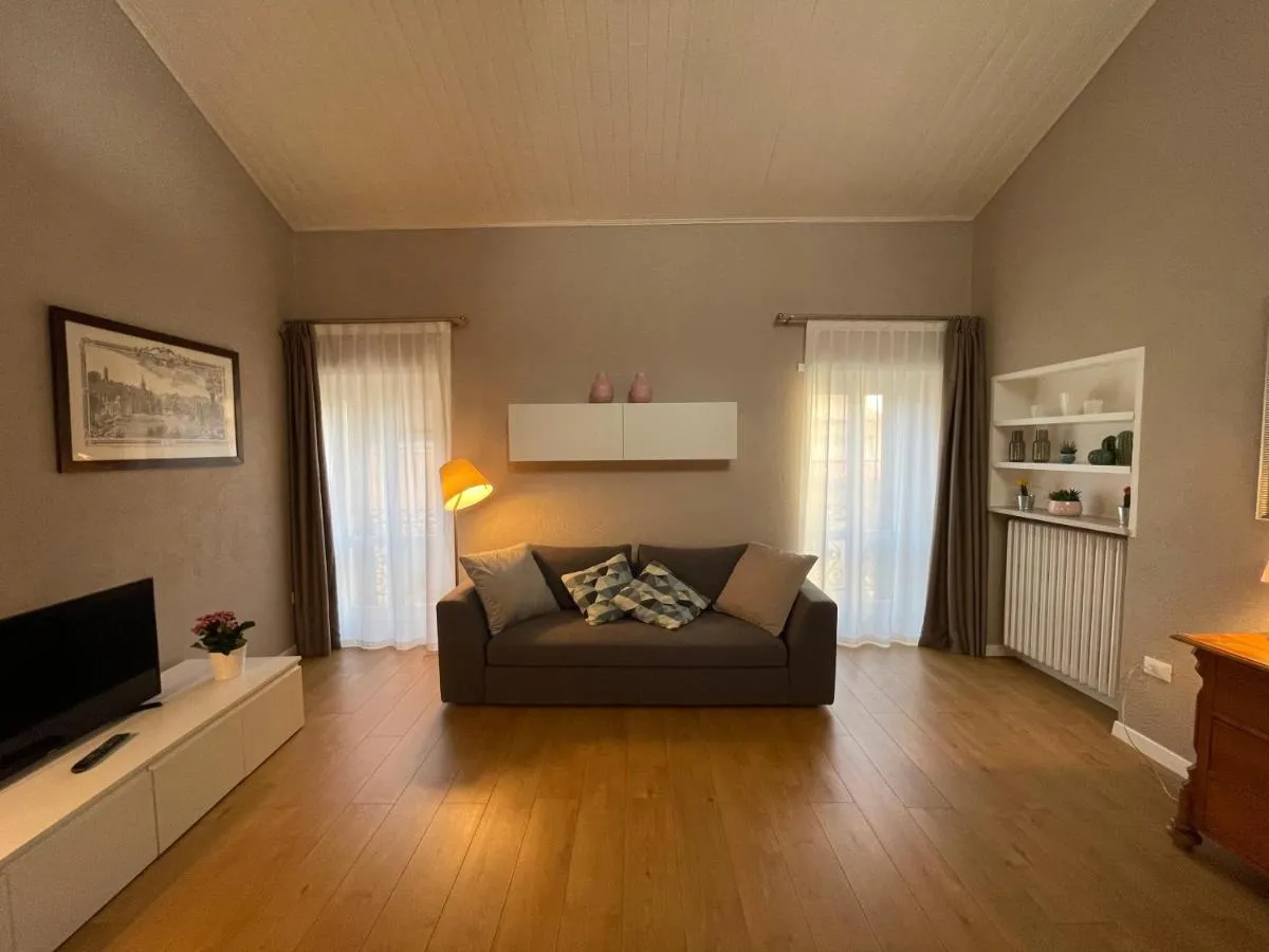 Image 2 of Domus Suites Verona