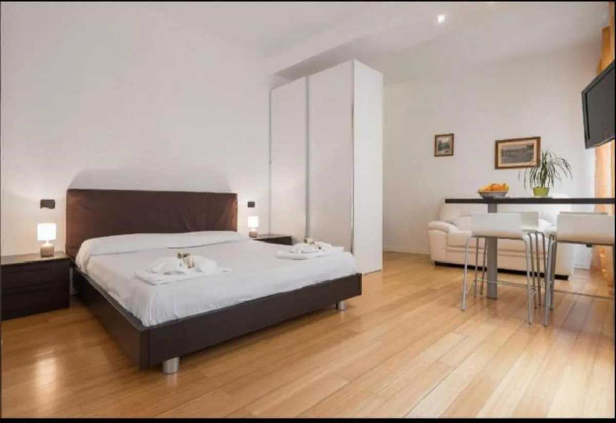 Image 1 of Dreaming Suite