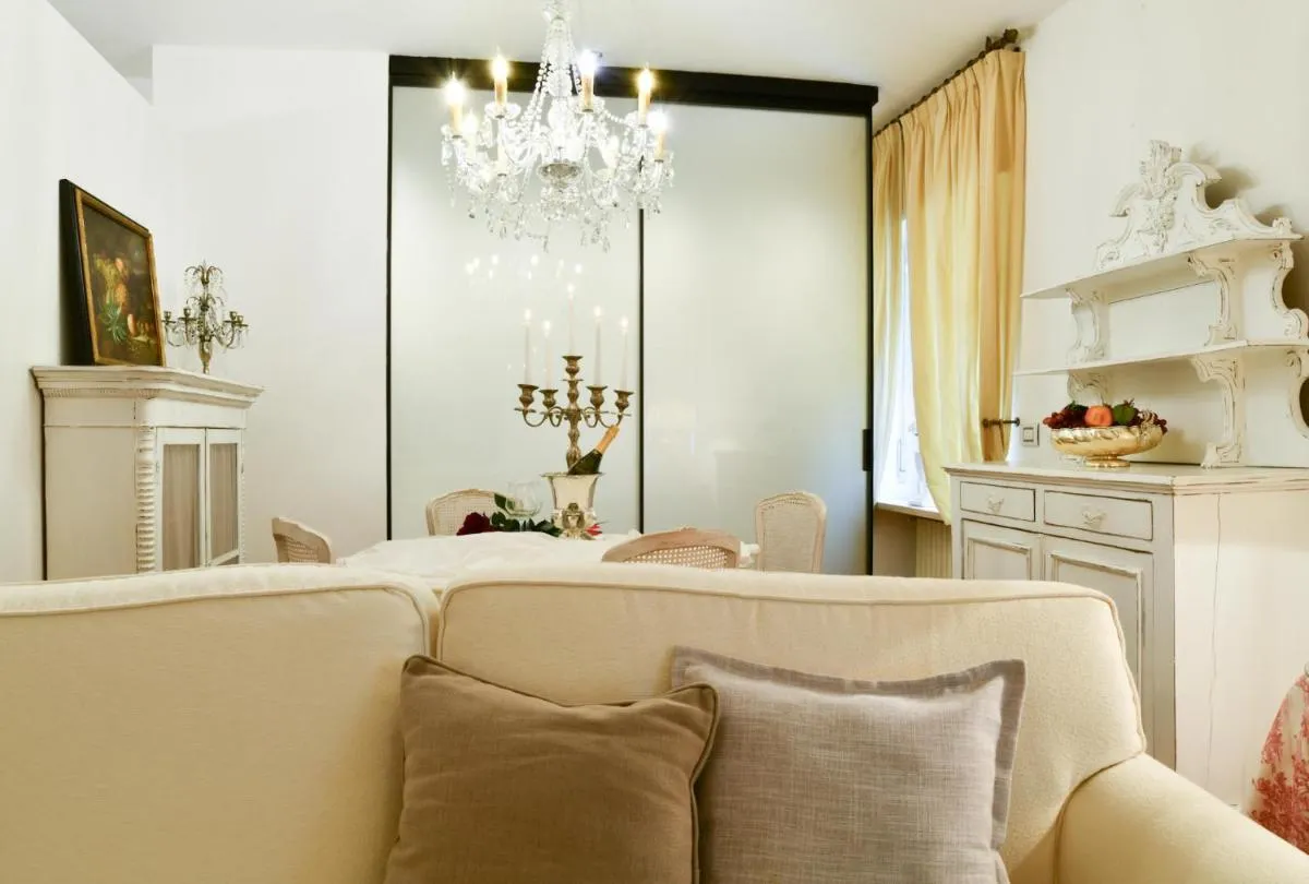 Image 1 of Emily Luxury Apartment