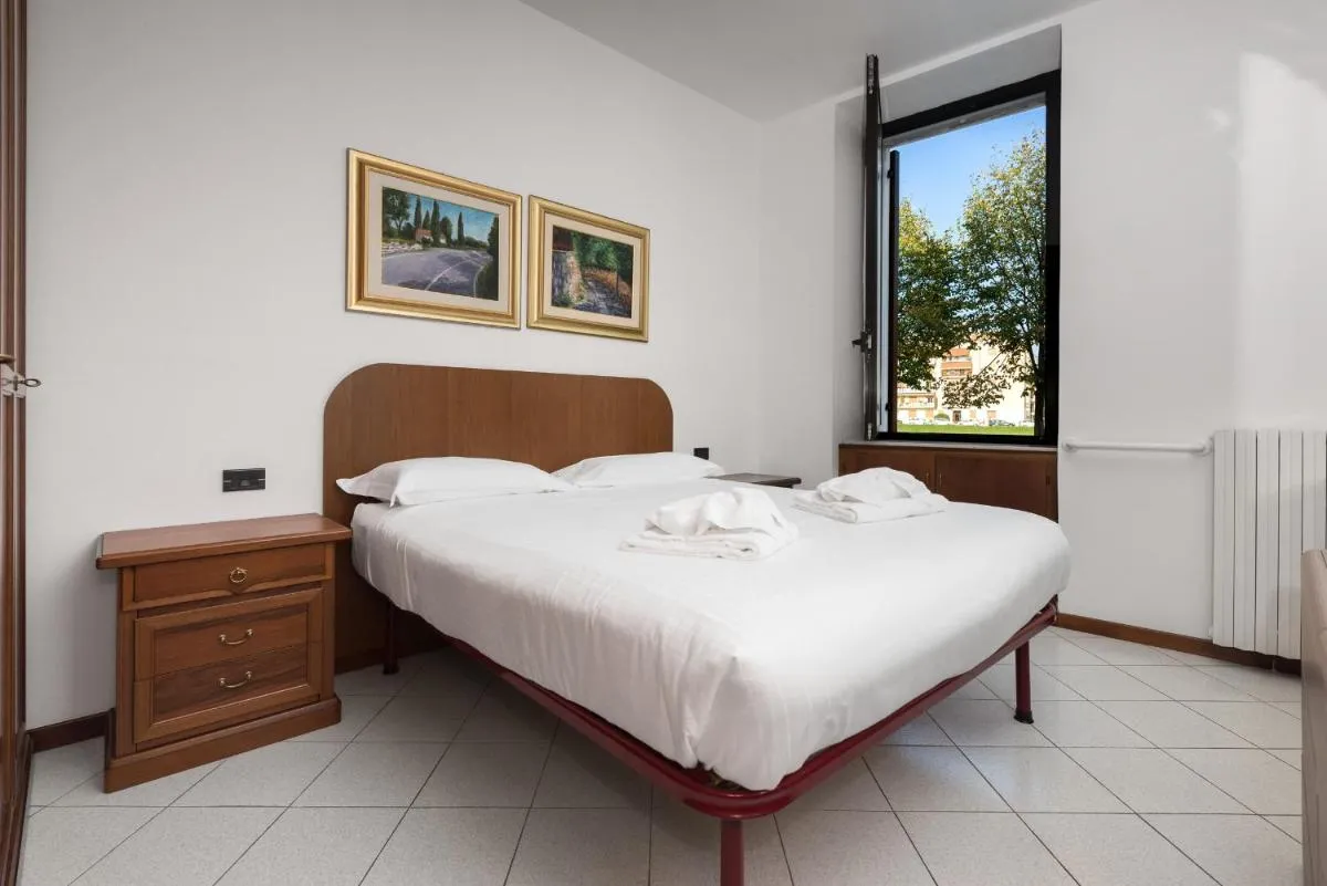 Image 5 of Flats4rent Regaste