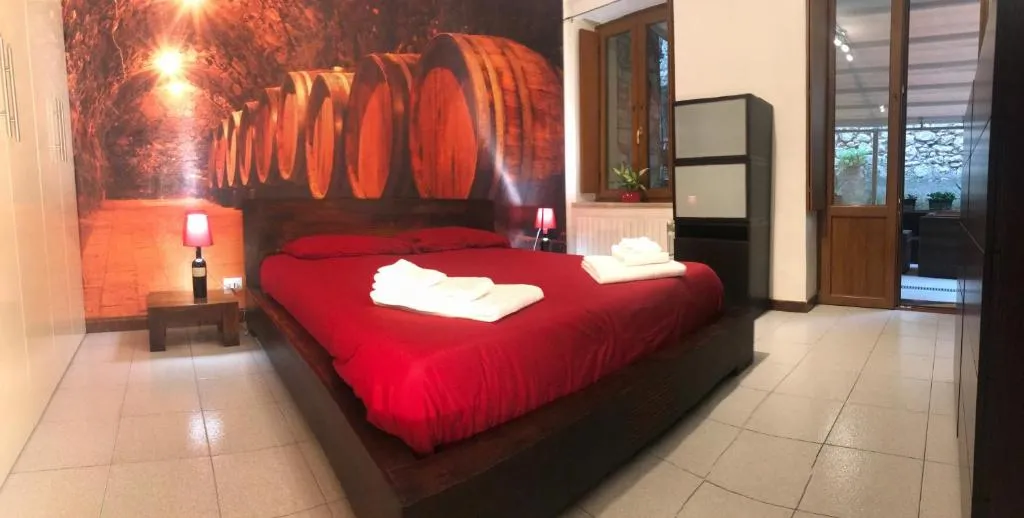 Image of Garden Wine Suite