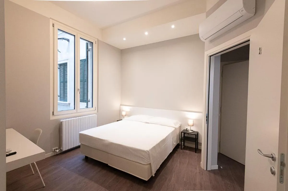 Image 1 of Good night Romeo – Eleganti Dimore
