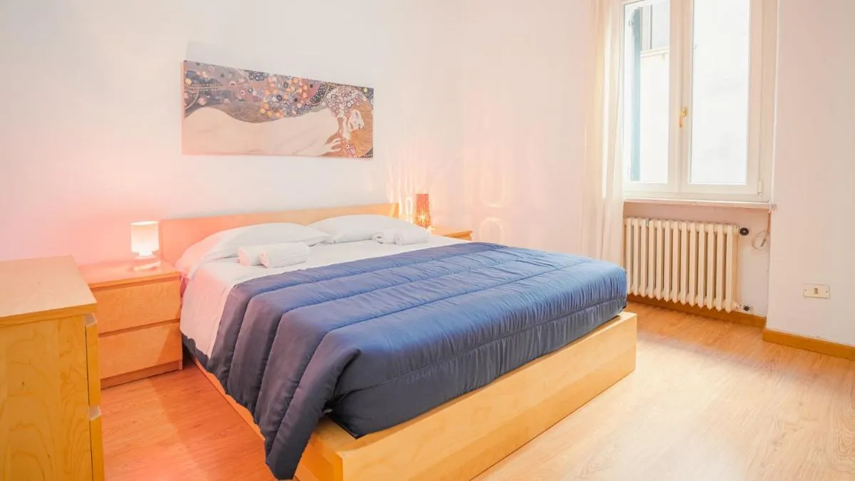 Image 1 of Historical Filippini Flat – Italian Homing