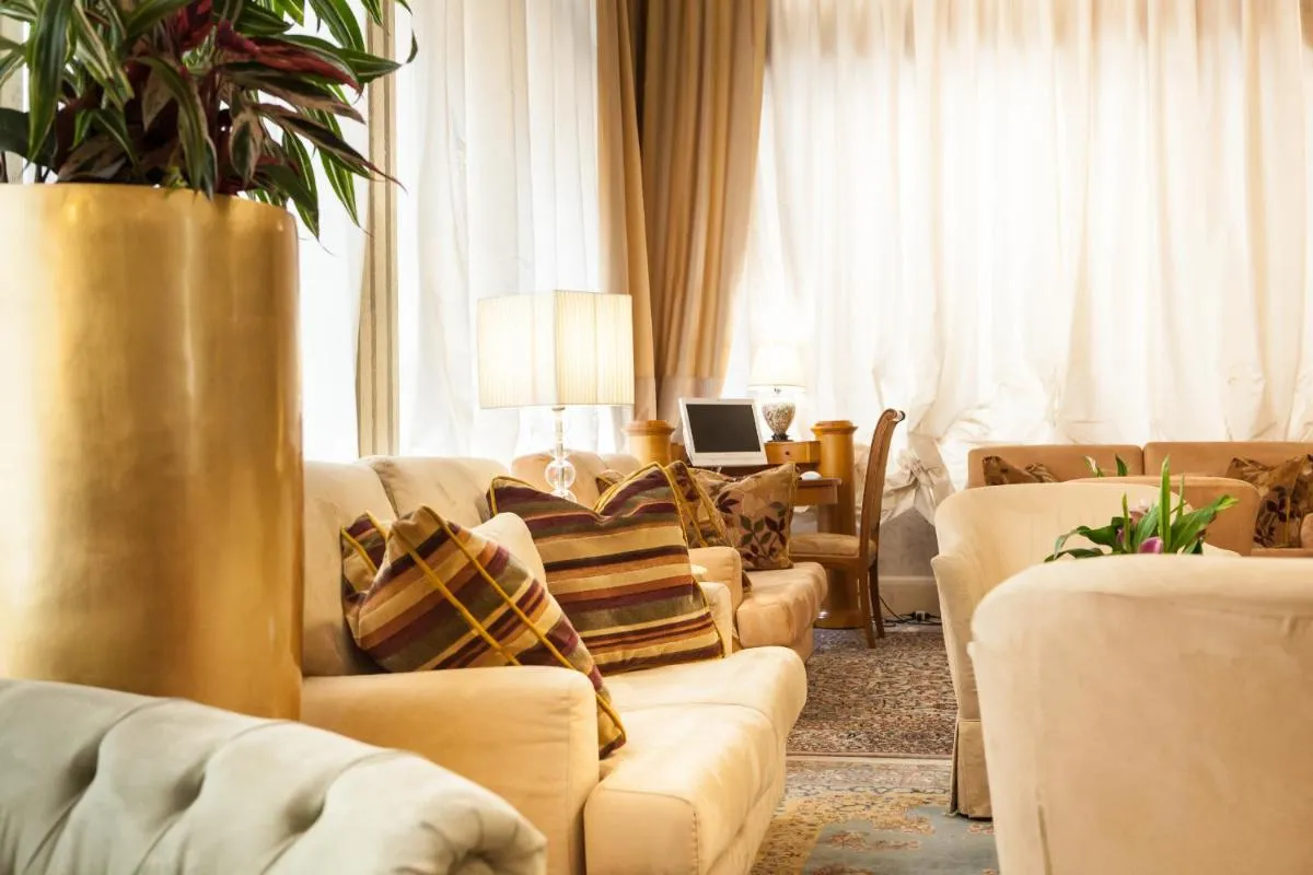 Image 4 of Hotel San Luca