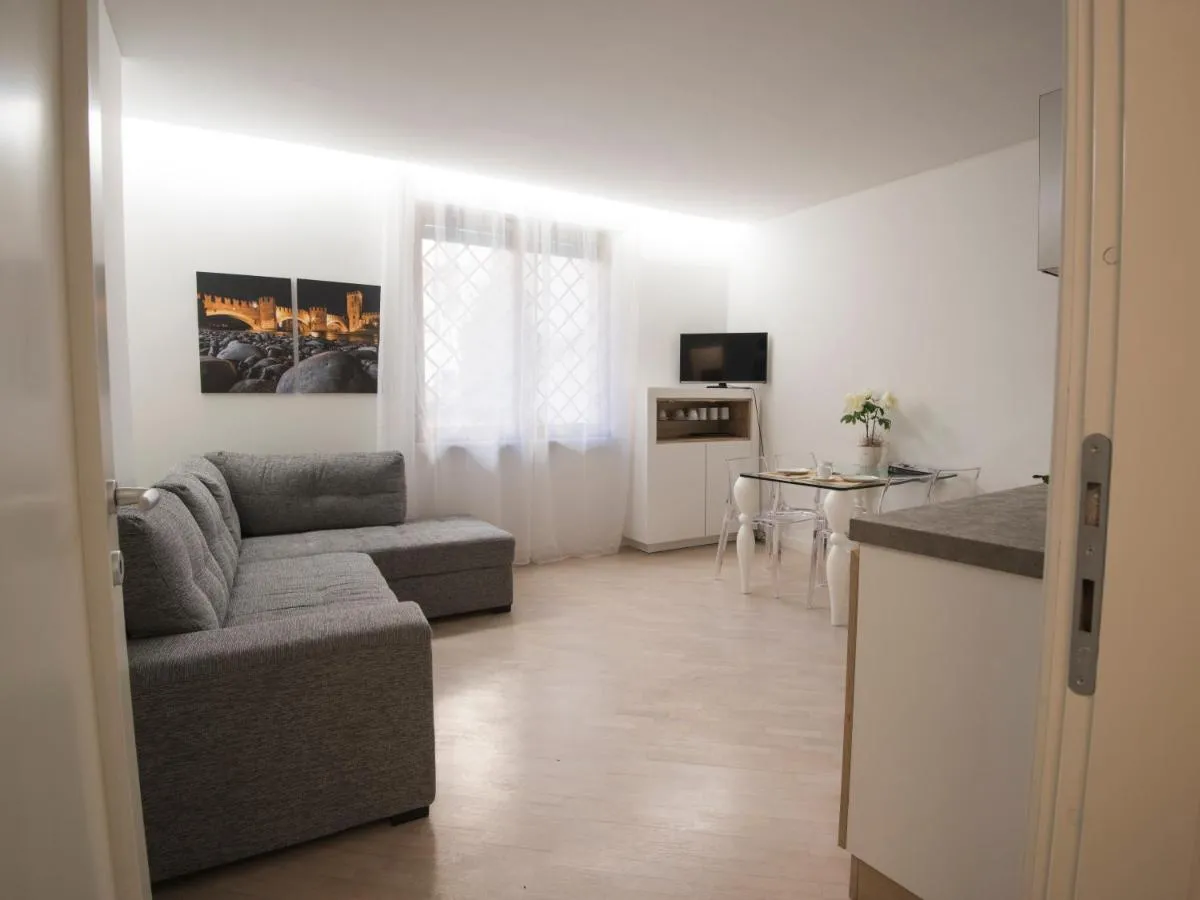 Image 4 of Italianflat – Roman Theater Flat, FREE PARKING