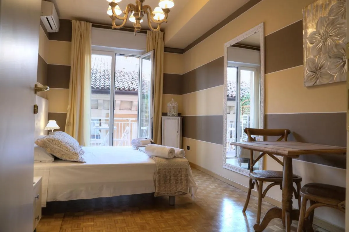 Image 6 of La Casetta di Lina Rooms and Apartments