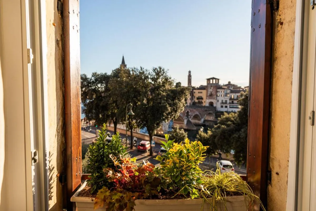 Image 1 of La finestra sul Ponte by Postcardsfrom