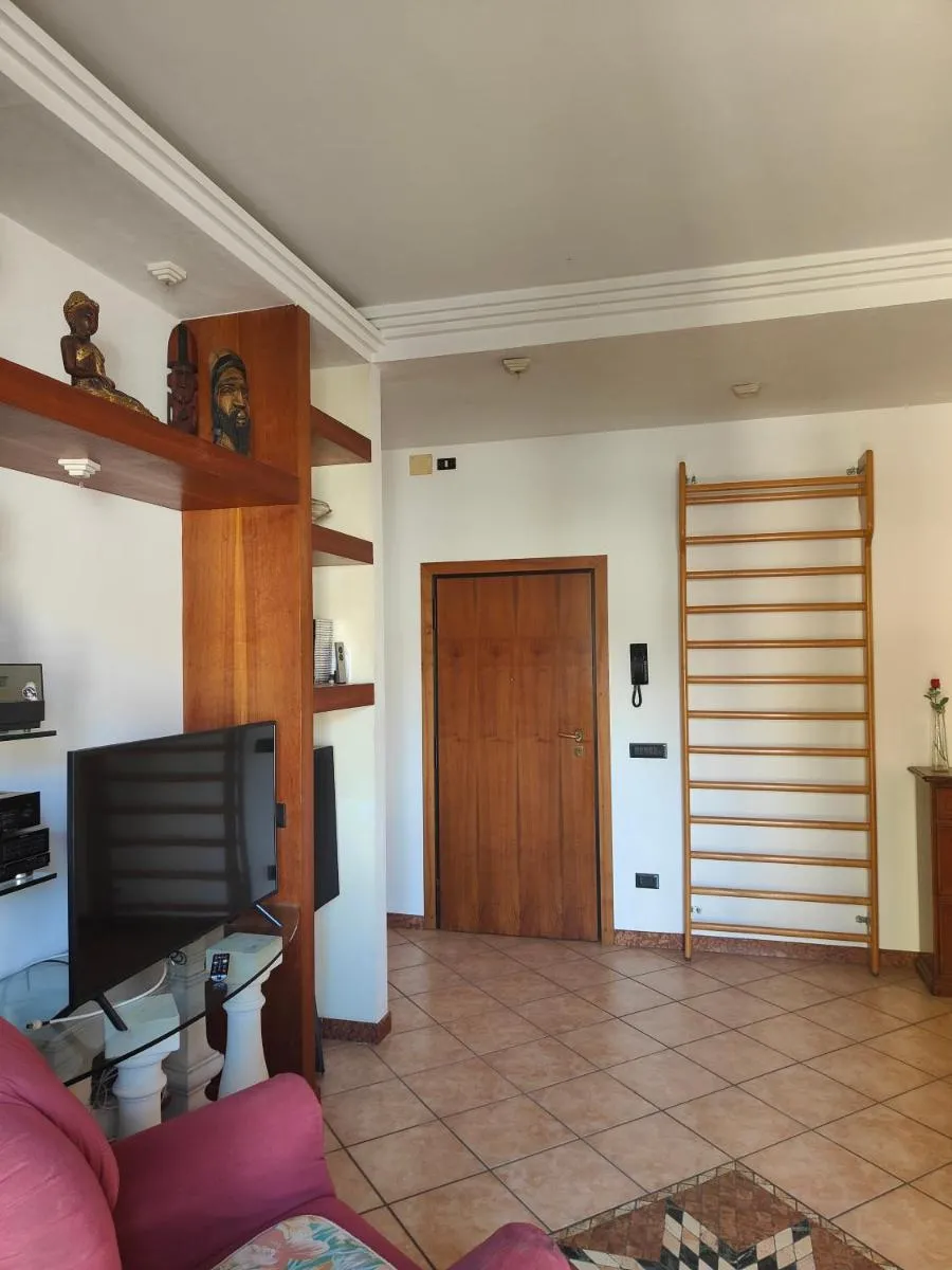 Image 4 of Lara’s House