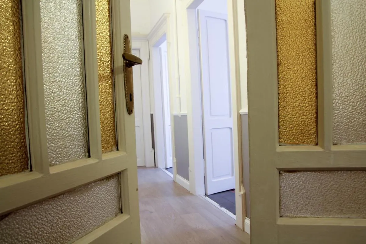 Image 4 of Max Apartment