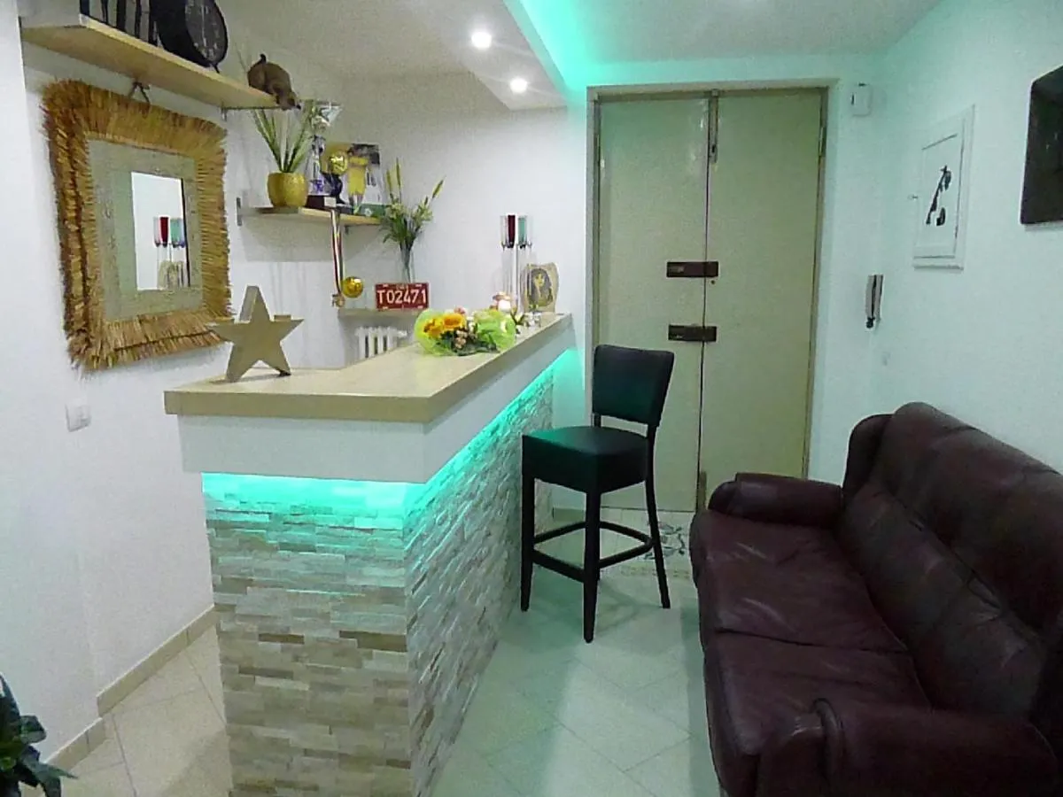 Image 3 of Monaco Rooms