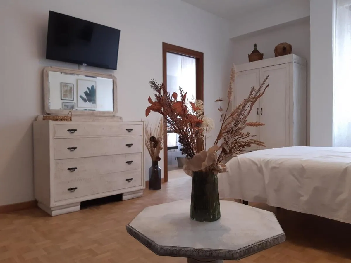 Image 4 of My Place In Verona