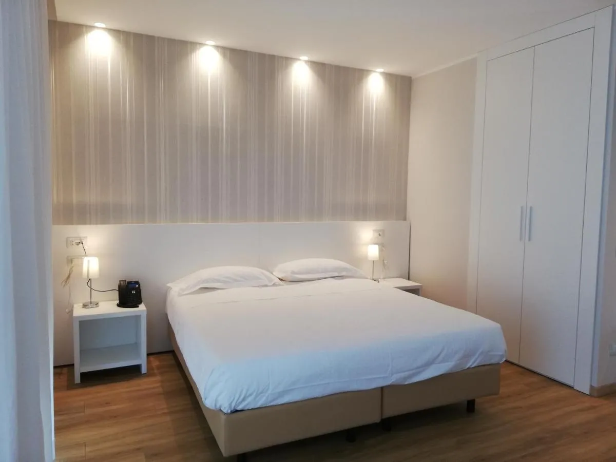 Image 1 of Novo Hotel Rossi