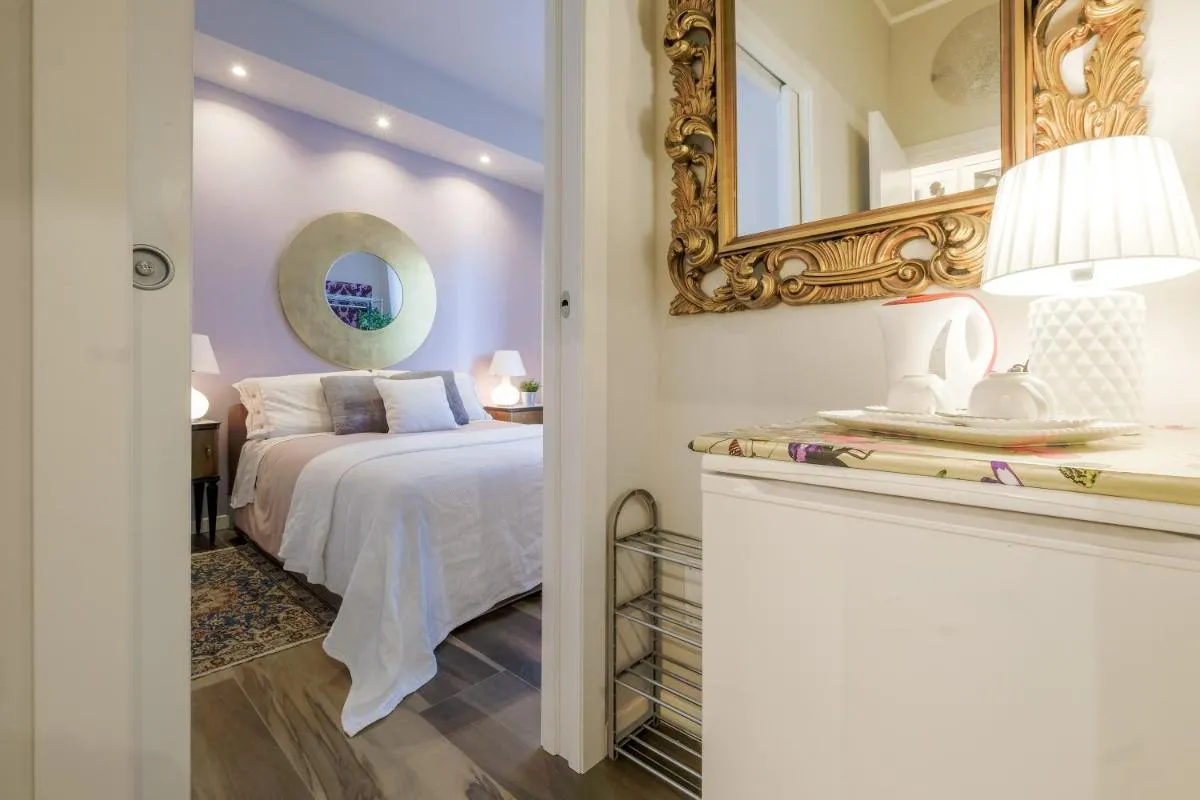 Image 6 of Olimpia House room
