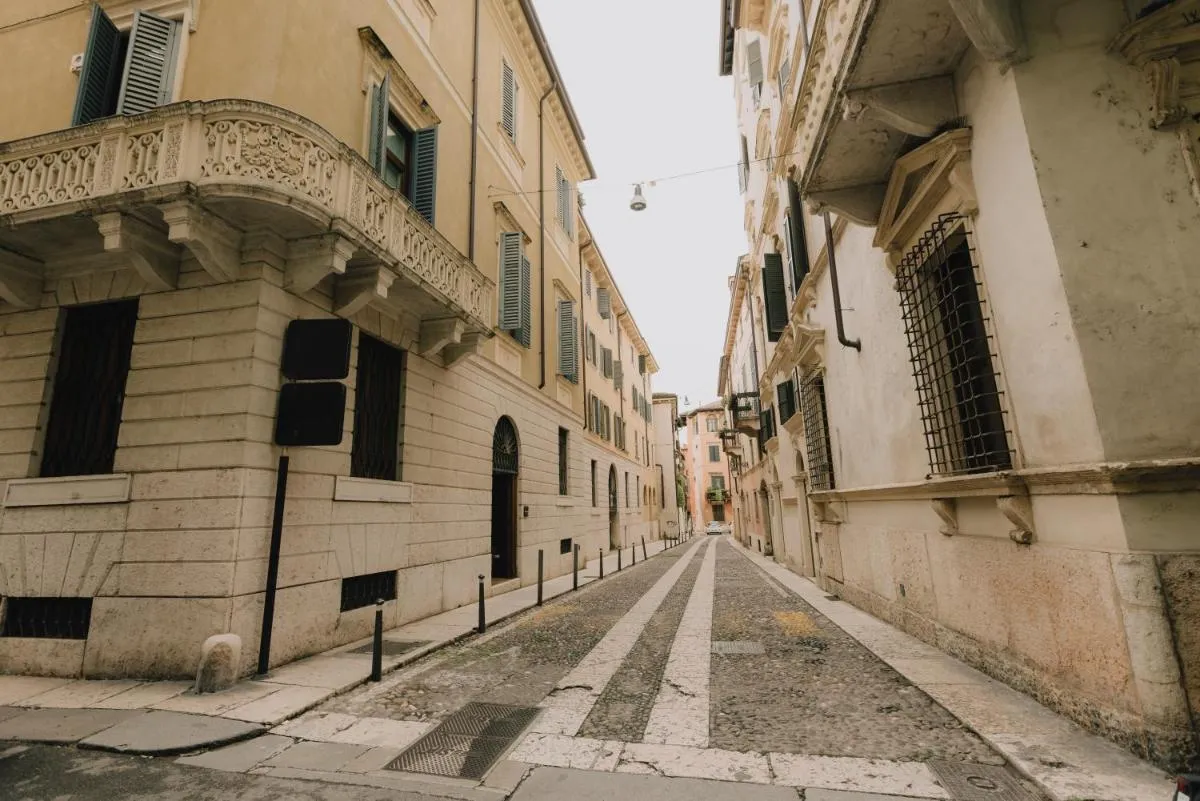 Image 5 of Piazza Erbe Luxury Apartment