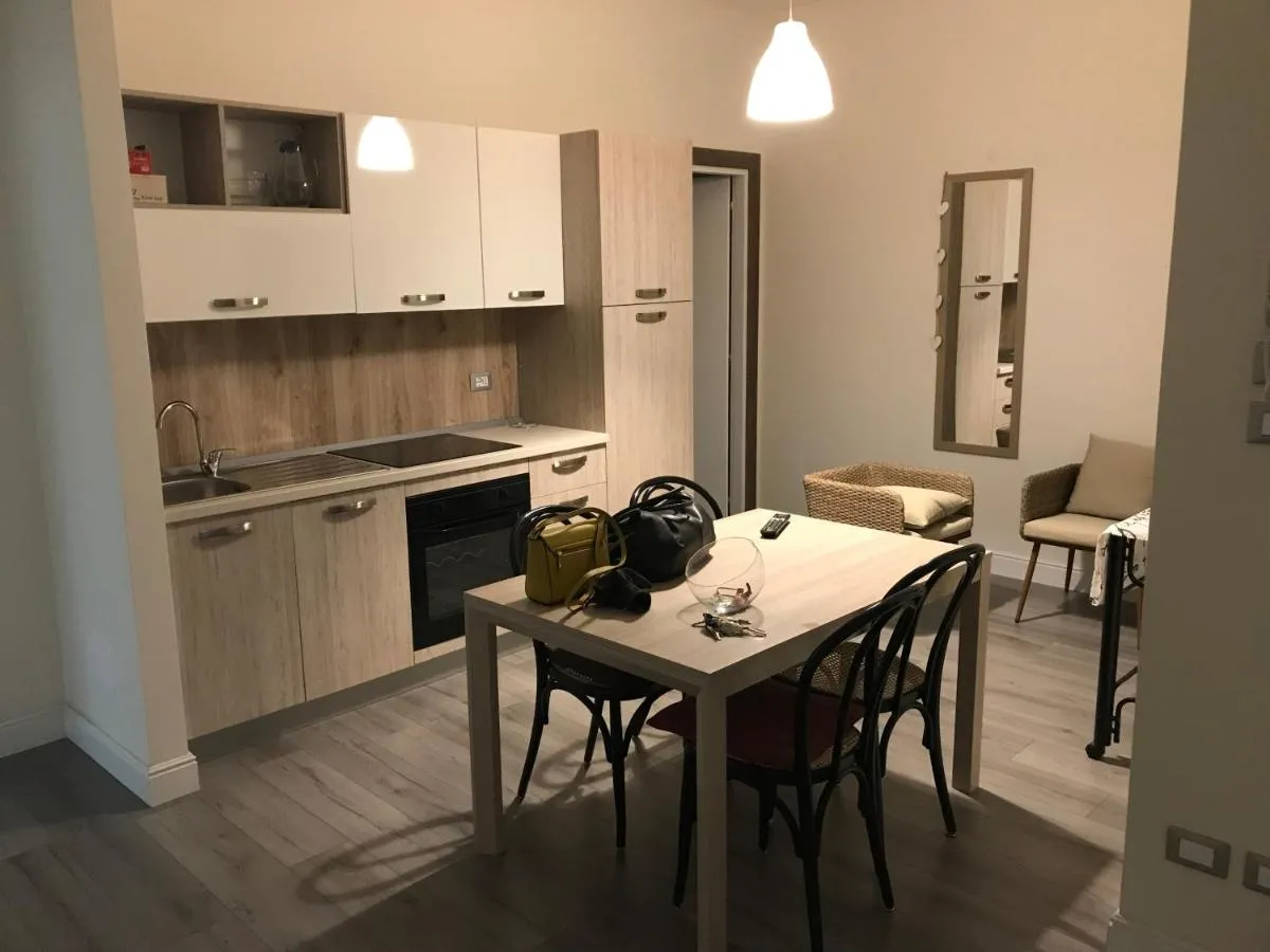 Image 3 of Poloni Apartment