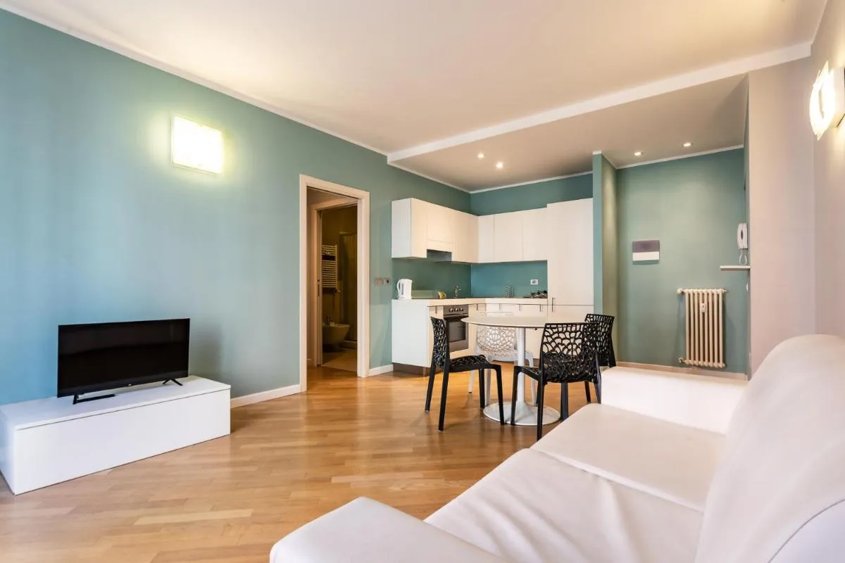 Image 4 of Porta Nuova Central Studio